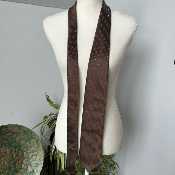 Oxford Clothes Tall Man Necktie Silk USA Made Brown w/ Blue & Cream Small Dots - Picture 3 of 9